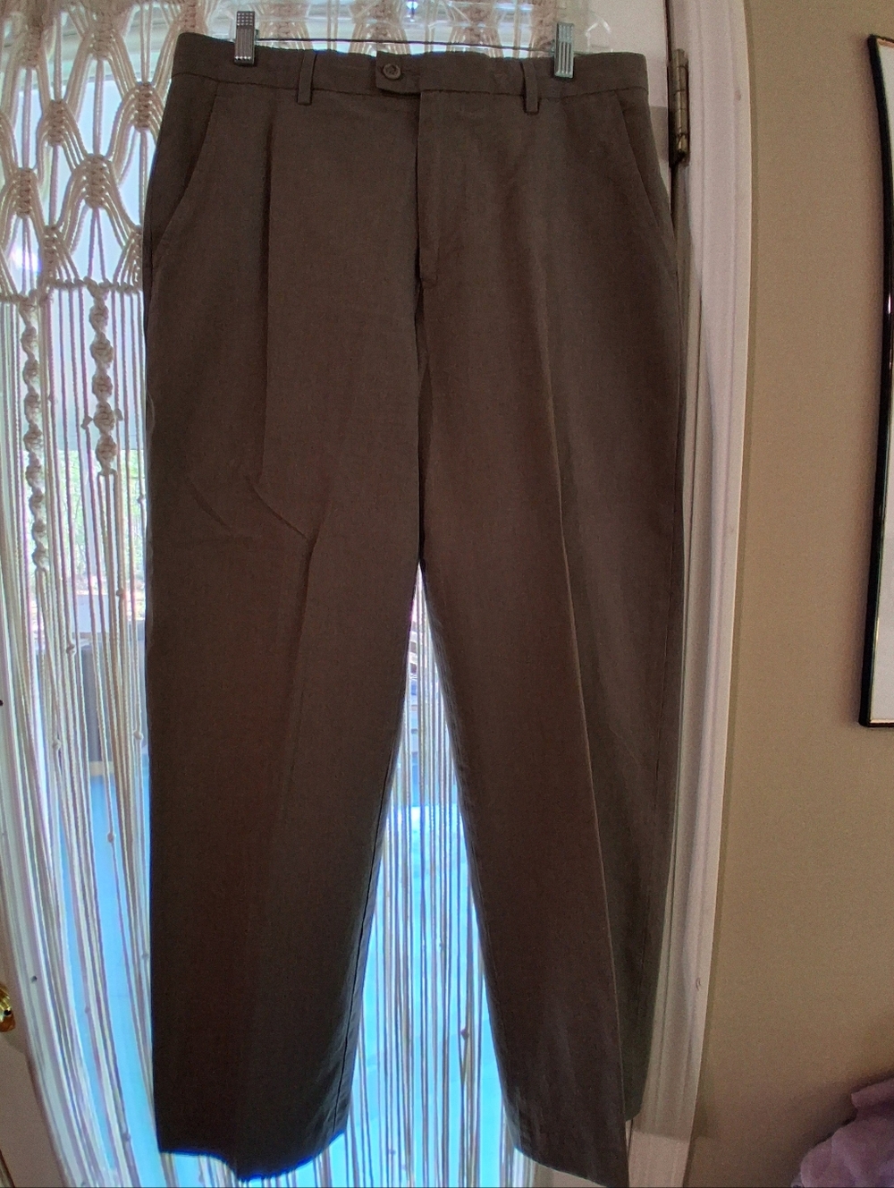 Banana Republic Men's Dark Brown Pleated Chinos